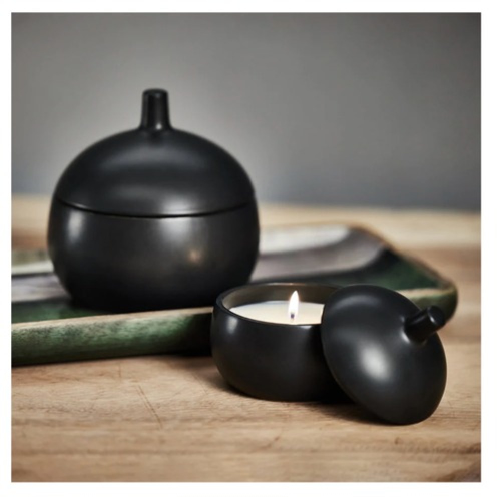 ZODAX Bodega Ceramic Candle Large Black Lemon Blackberry Musk 16.7oz 50hr NIB